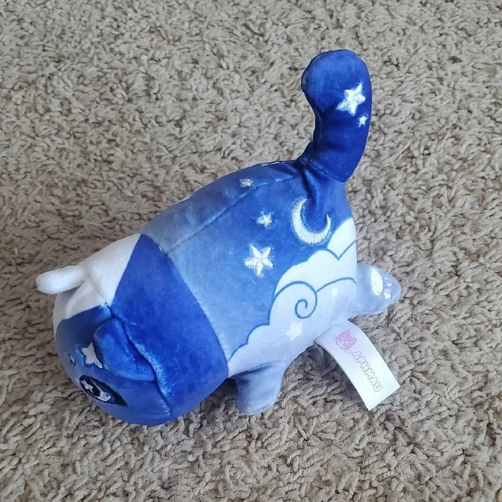 AMPHMAU Blue and White Plush Fish Toy